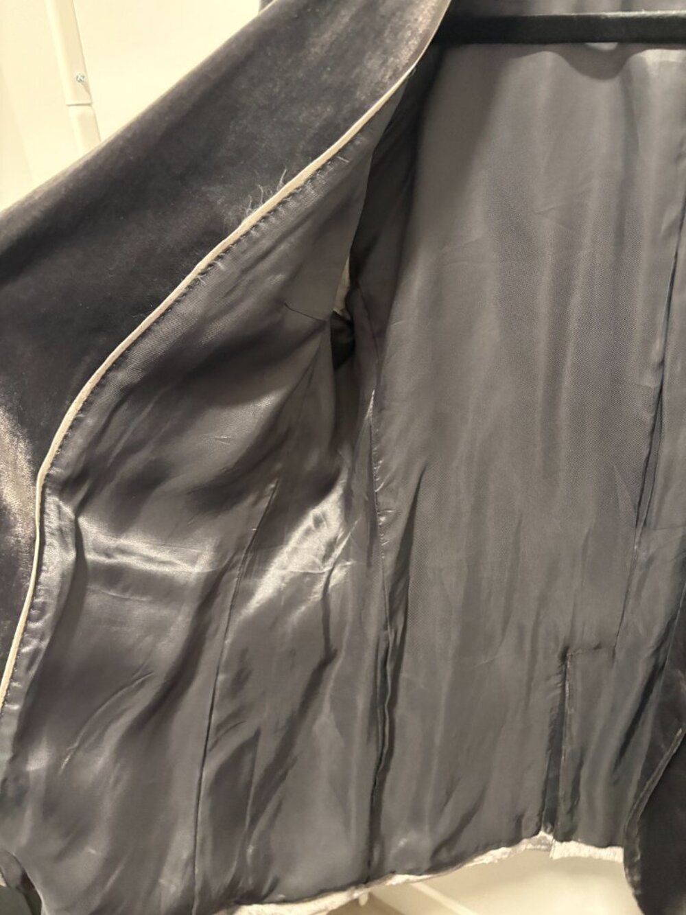 Massimo Dutti Gray Velvet Single-Breasted Blazer - Size 10 - Picture 6 of 9